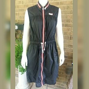 Hooded Black Athletic Dress Hood & Pockets